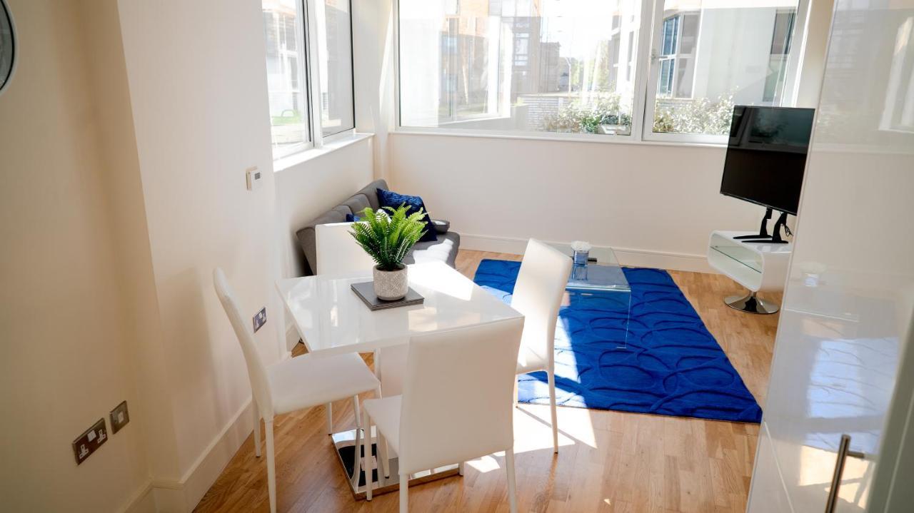 Comfy Spacious Apartment In Canary Wharf Λονδίνο Εξωτερικό φωτογραφία